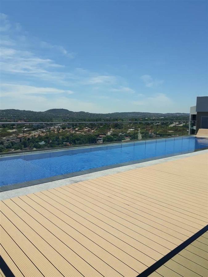 Menlyn Maine The Residence Trilogy - 4Th Pretoria Exterior photo